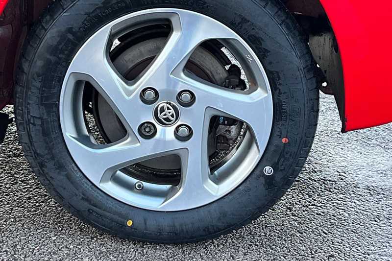 Used Toyota Yaris 2016 for sale - 77471573: Photo 47