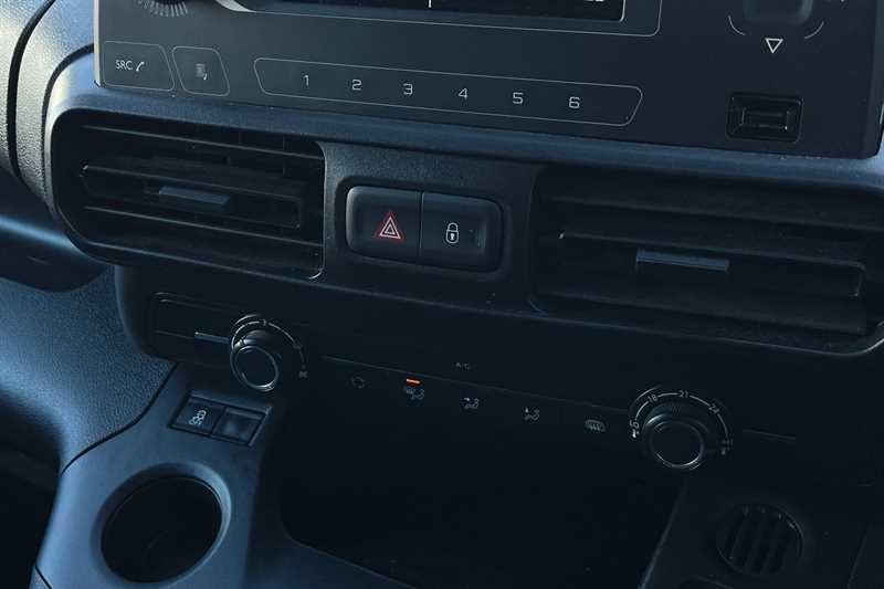 Used Vauxhall Combo 2022 for sale - 76788529: Photo 15