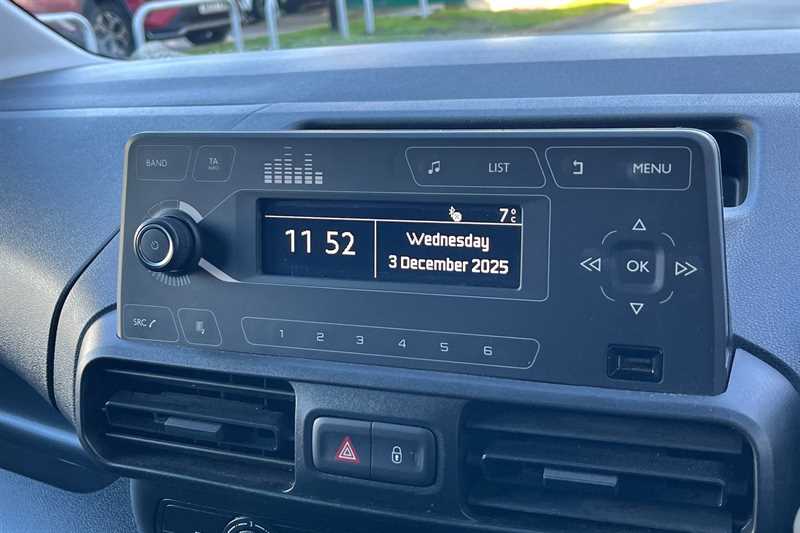 Used Vauxhall Combo 2022 for sale - 76788529: Photo 17