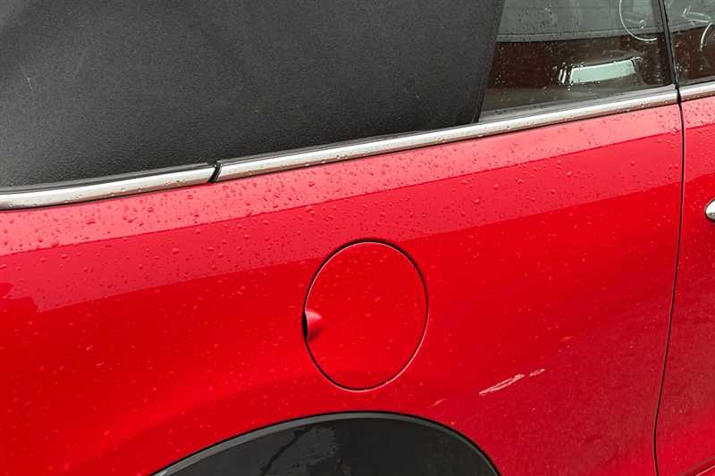 Used MINI Convertible 2019 for sale - 77146439: Photo 33