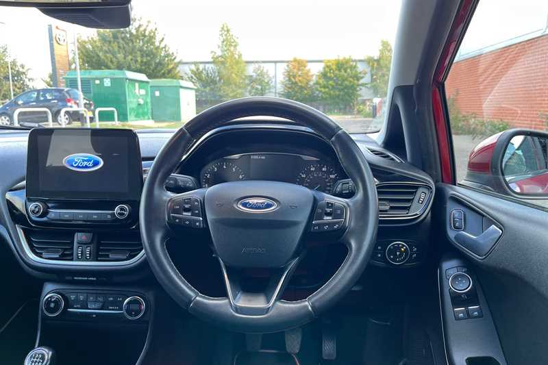 Used Ford Fiesta 2017 for sale - 76112569: Photo 11