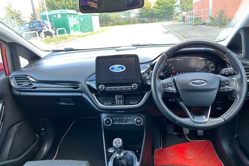 Used Ford Fiesta 2017 for sale - 76112569: Photo 12