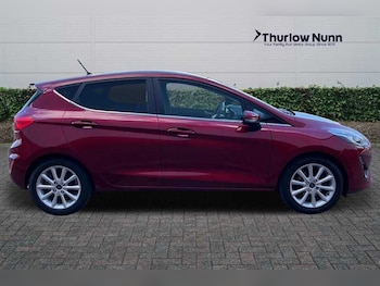 Used Ford Fiesta 2017 for sale - 76112569: Photo