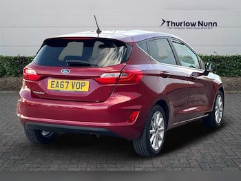 Used Ford Fiesta 2017 for sale - 76112569: Photo