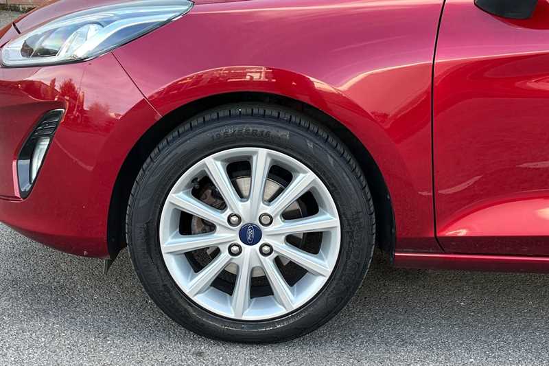Used Ford Fiesta 2017 for sale - 76112569: Photo 44