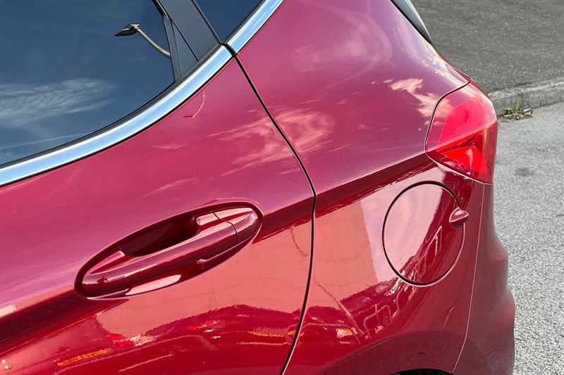 Used Ford Fiesta 2017 for sale - 76112569: Photo 46