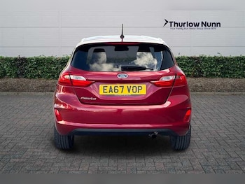 Used Ford Fiesta 2017 for sale - 76112569: Photo