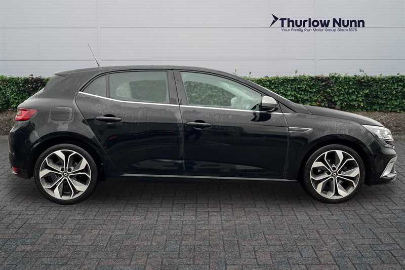 Used Renault Megane 2018 for sale - 76773639: Photo 2