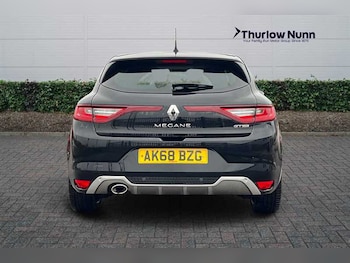 Used Renault Megane 2018 for sale - 76773639: Photo