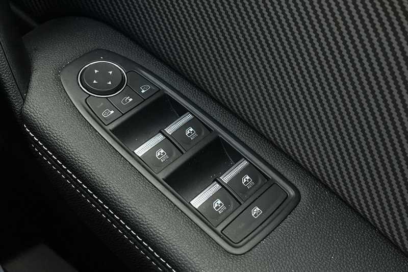 Used Renault Captur 2024 for sale - 76074725: Photo 16