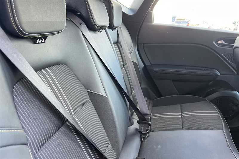 Used Renault Captur 2024 for sale - 76074725: Photo 23