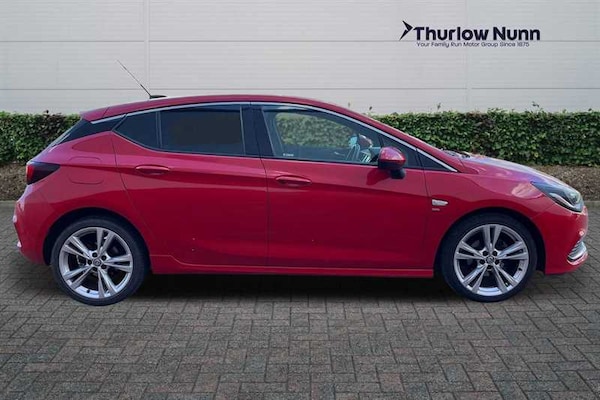 Used Vauxhall Astra 2018 for sale - 76248730: Photo 2
