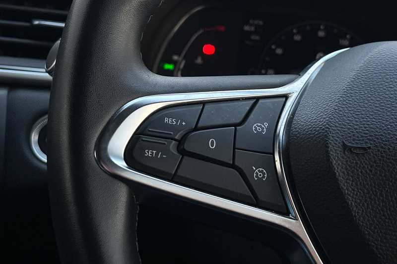 Used Renault Captur 2021 for sale - 76328465: Photo 21