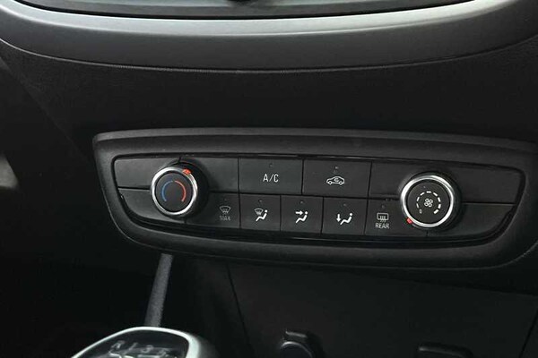 Used Vauxhall Crossland 2022 for sale - 75248527: Photo 15