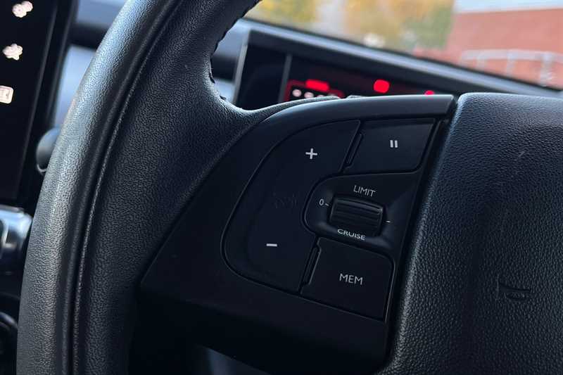 Used Citroen C4 Cactus 2018 for sale - 76459187: Photo 21