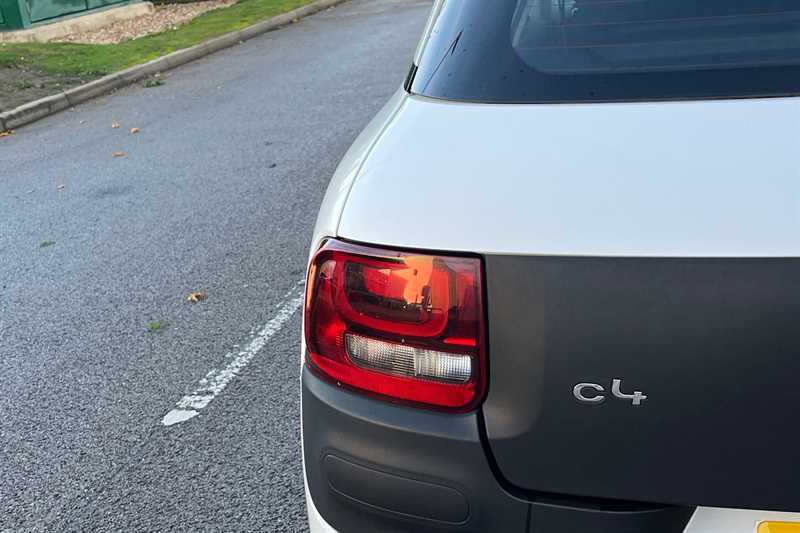 Used Citroen C4 Cactus 2018 for sale - 76459187: Photo 28