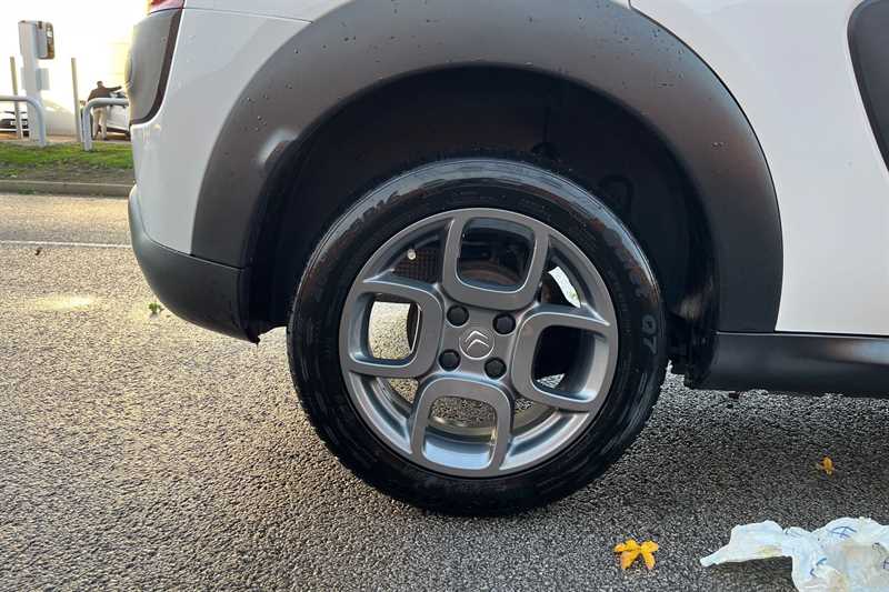 Used Citroen C4 Cactus 2018 for sale - 76459187: Photo 9