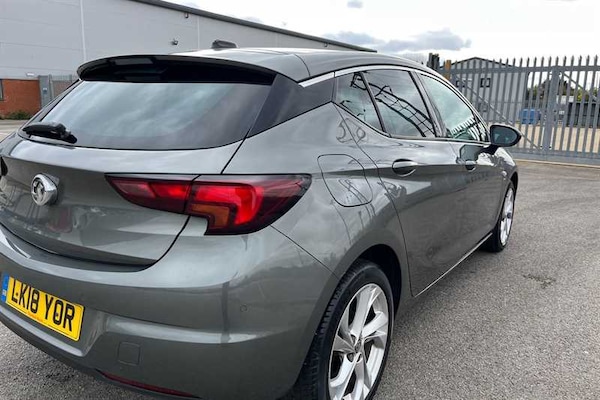 Used Vauxhall Astra 2018 for sale - 76204132: Photo 32