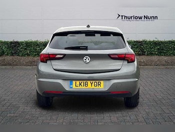Used Vauxhall Astra 2018 for sale - 76204132: Photo 4