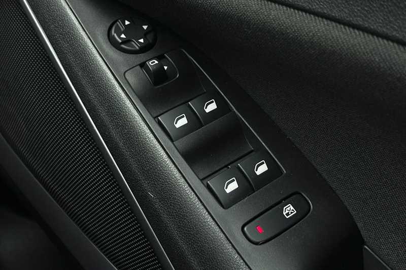 Used Vauxhall Crossland 2022 for sale - 76204124: Photo 16