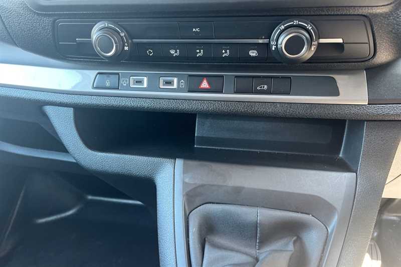 Used Vauxhall Vivaro 2024 for sale - 76459188: Photo 15