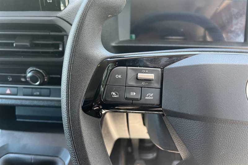 Used Vauxhall Vivaro 2024 for sale - 76459188: Photo 21