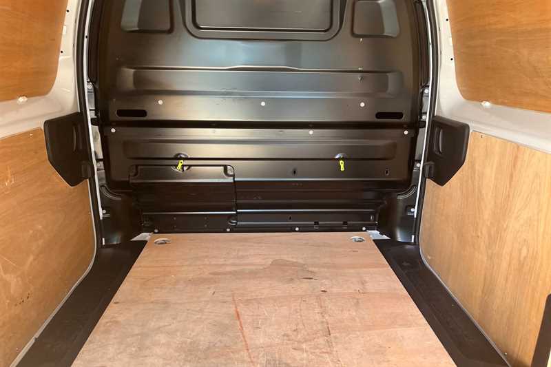 Used Vauxhall Vivaro 2024 for sale - 76459188: Photo 24