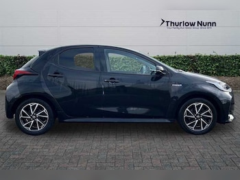 Used Toyota Yaris 2021 for sale - 76338986: Photo
