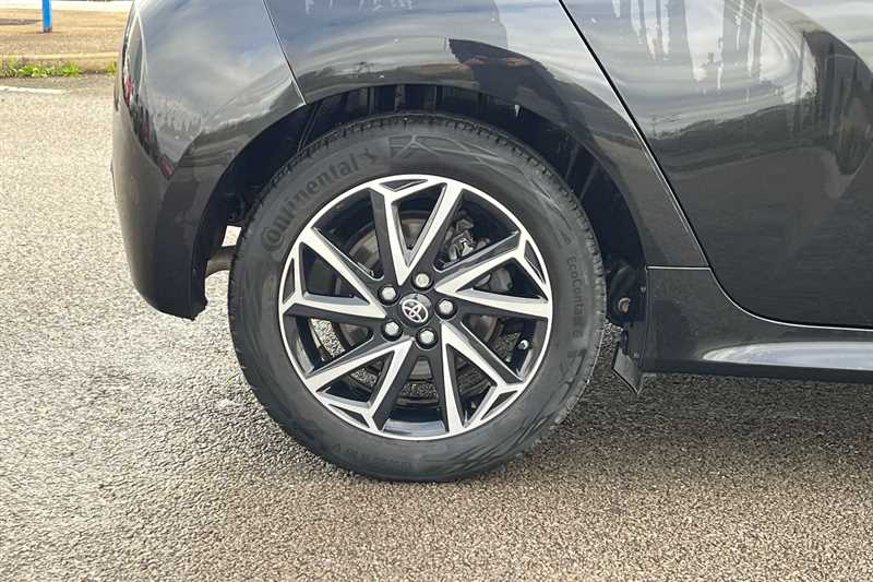 Used Toyota Yaris 2021 for sale - 76338986: Photo 34