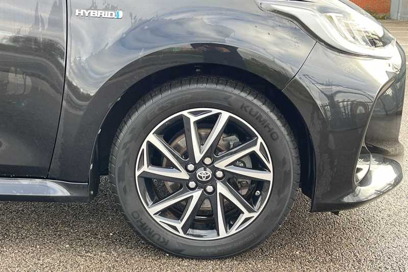 Used Toyota Yaris 2021 for sale - 76338986: Photo 38