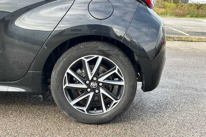 Used Toyota Yaris 2021 for sale - 76338986: Photo 49