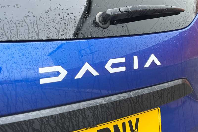 Used Dacia Duster 2023 for sale - 77146456: Photo 25