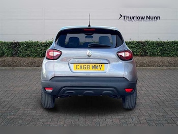 Used Renault Captur 2019 for sale - 77755784: Photo