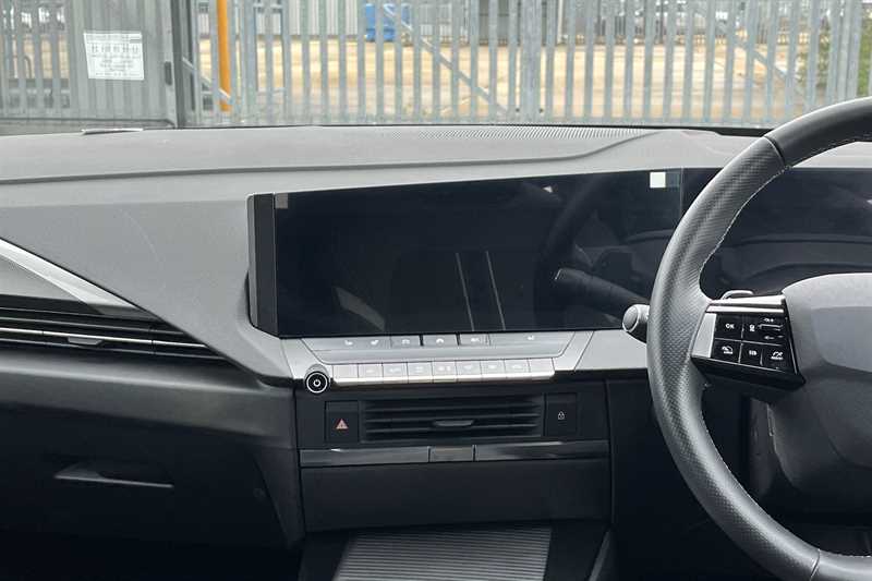 Used Vauxhall Astra 2025 for sale - 77472076: Photo 14