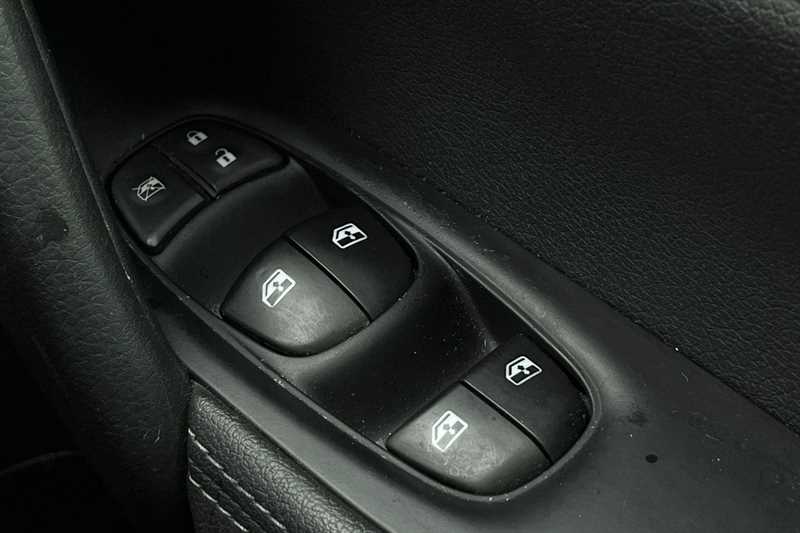 Used Nissan Qashqai 2019 for sale - 76140512: Photo 16
