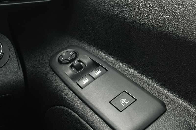 Used Vauxhall Combo Life 2020 for sale - 77471368: Photo 16