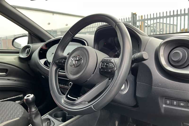 Used Toyota Aygo X 2022 for sale - 76459160: Photo 10