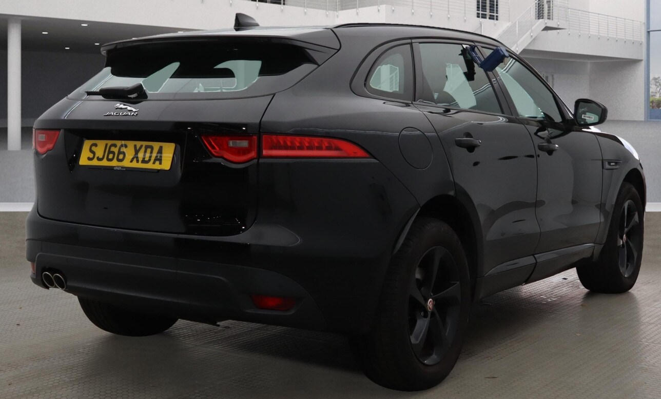 Used Jaguar F-Pace 2016 for sale - 76510816: Photo 5