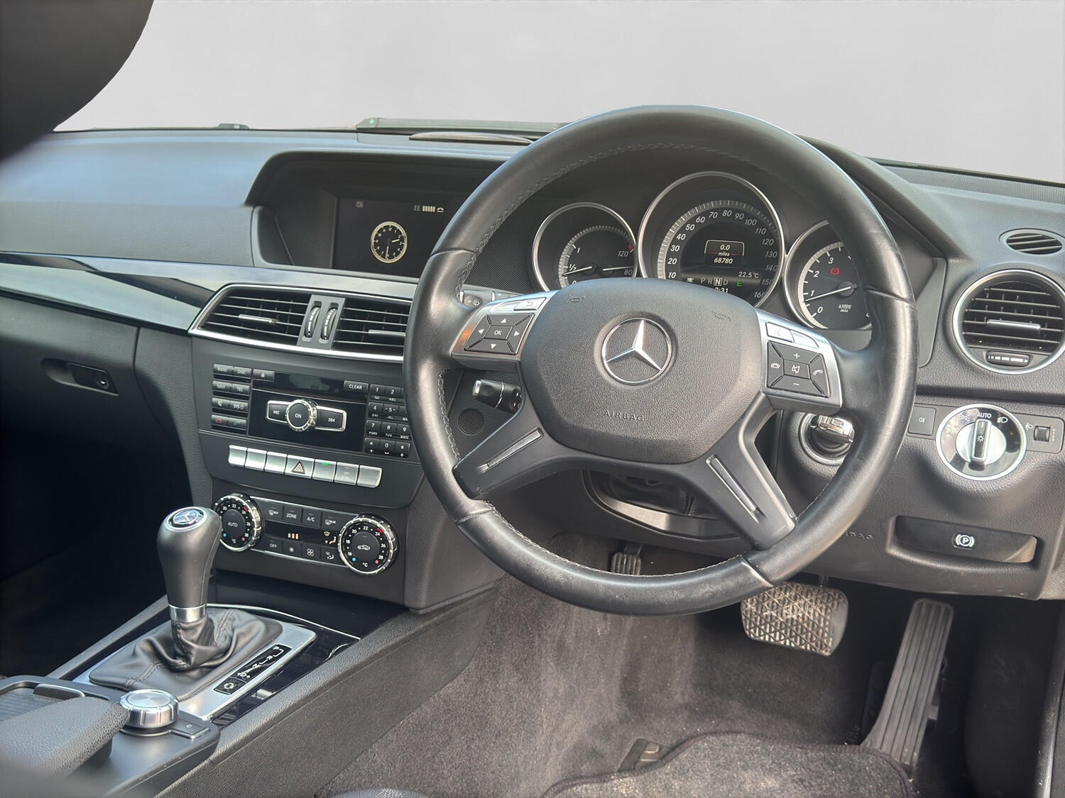 Used Mercedes-Benz C-Class 2012 for sale - 76030627: Photo 23