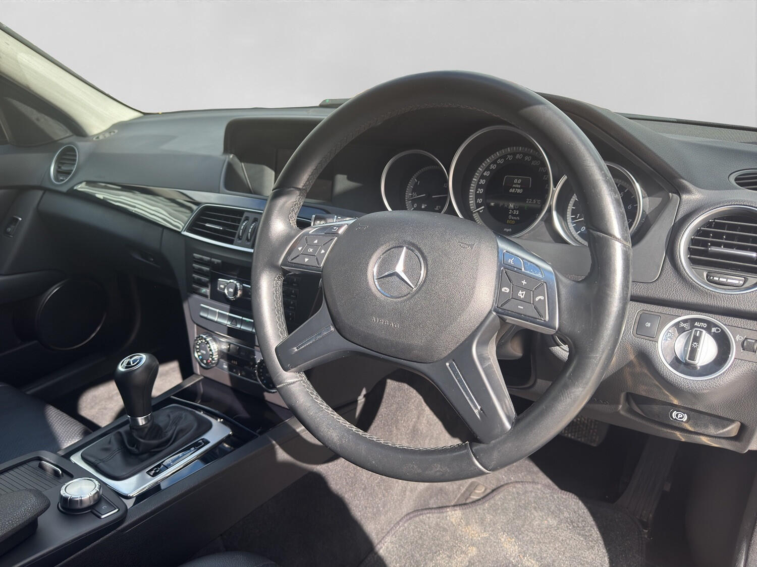 Used Mercedes-Benz C-Class 2012 for sale - 76030627: Photo 29