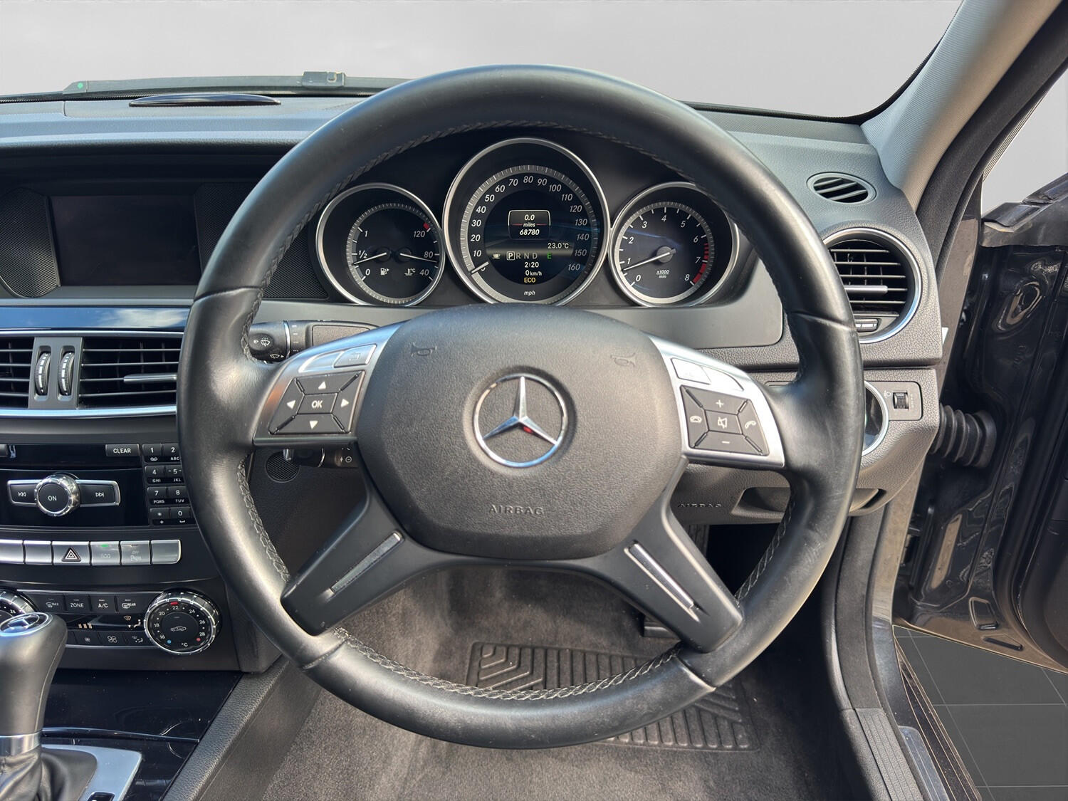 Used Mercedes-Benz C-Class 2012 for sale - 76030627: Photo 34