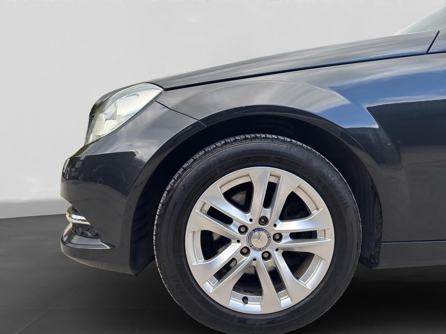 Used Mercedes-Benz C-Class 2012 for sale - 76030627: Photo 9