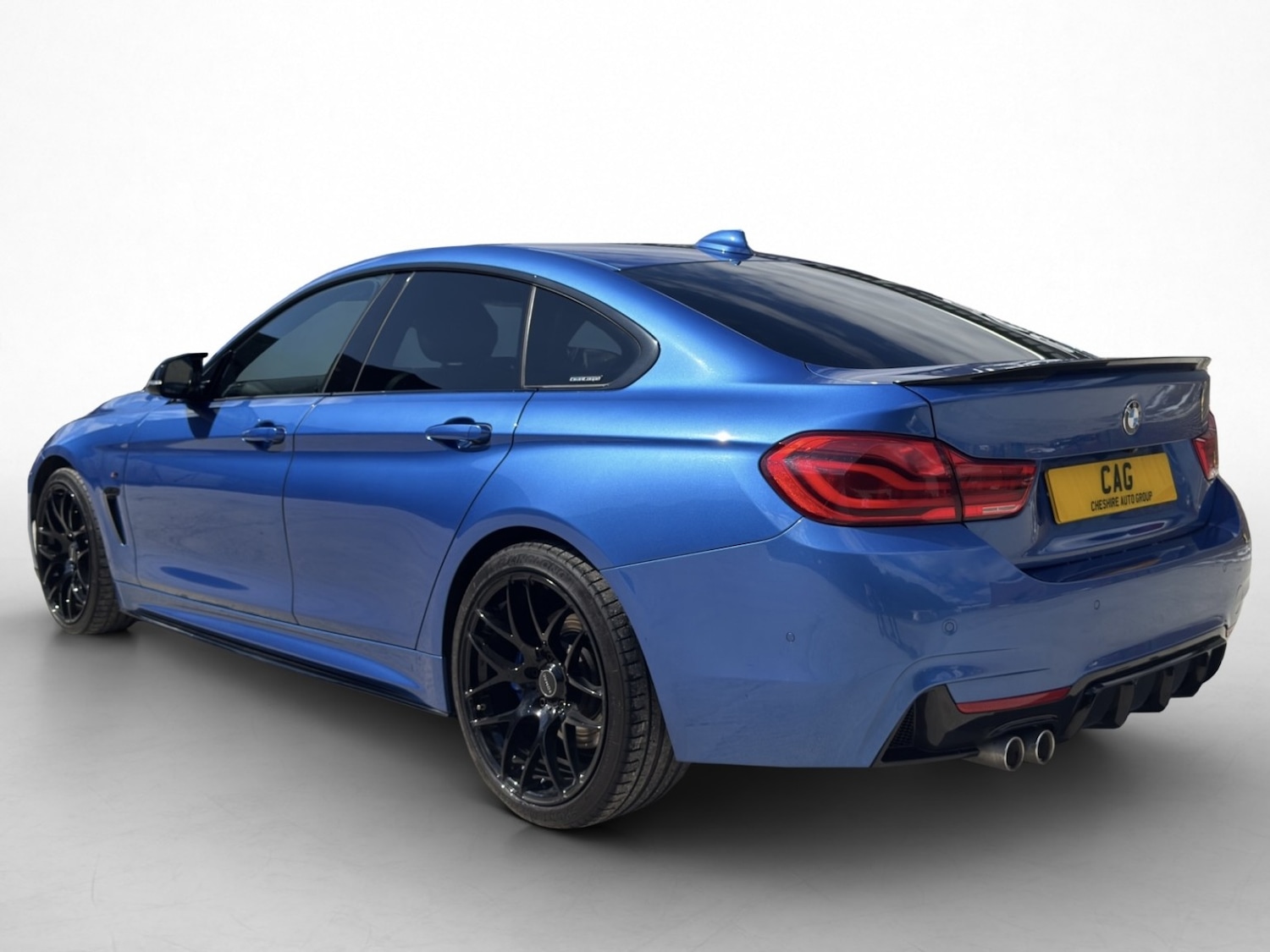 Used BMW 4 Series 2018 for sale - 77140589: Photo 3