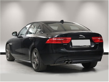 Used Jaguar XE 2017 for sale - 76436394: Photo