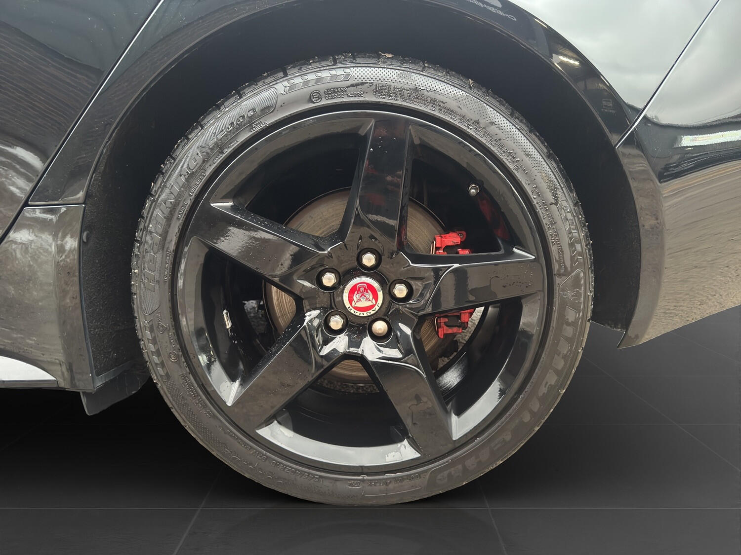 Used Jaguar XE 2017 for sale - 76436394: Photo 40