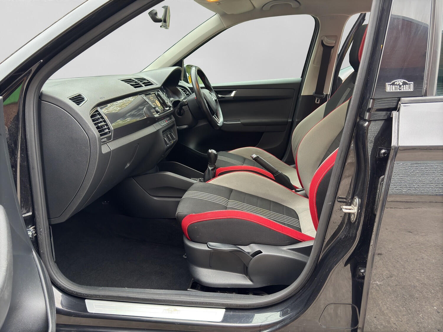 Used Skoda Fabia 2016 for sale - 76421842: Photo 26