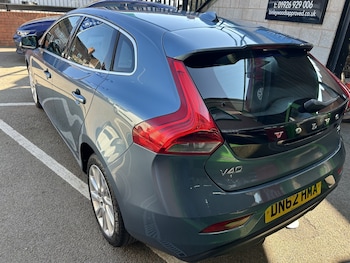 Used Volvo V40 2012 for sale - 78258136: Photo