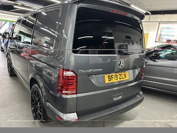 Used Volkswagen Transporter 2019 for sale - 78258243: Photo