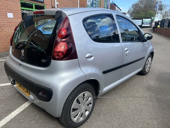 Used Peugeot 107 2013 for sale - 78258308: Photo