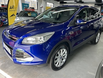 Used Ford Kuga 2015 for sale - 79042056: Photo